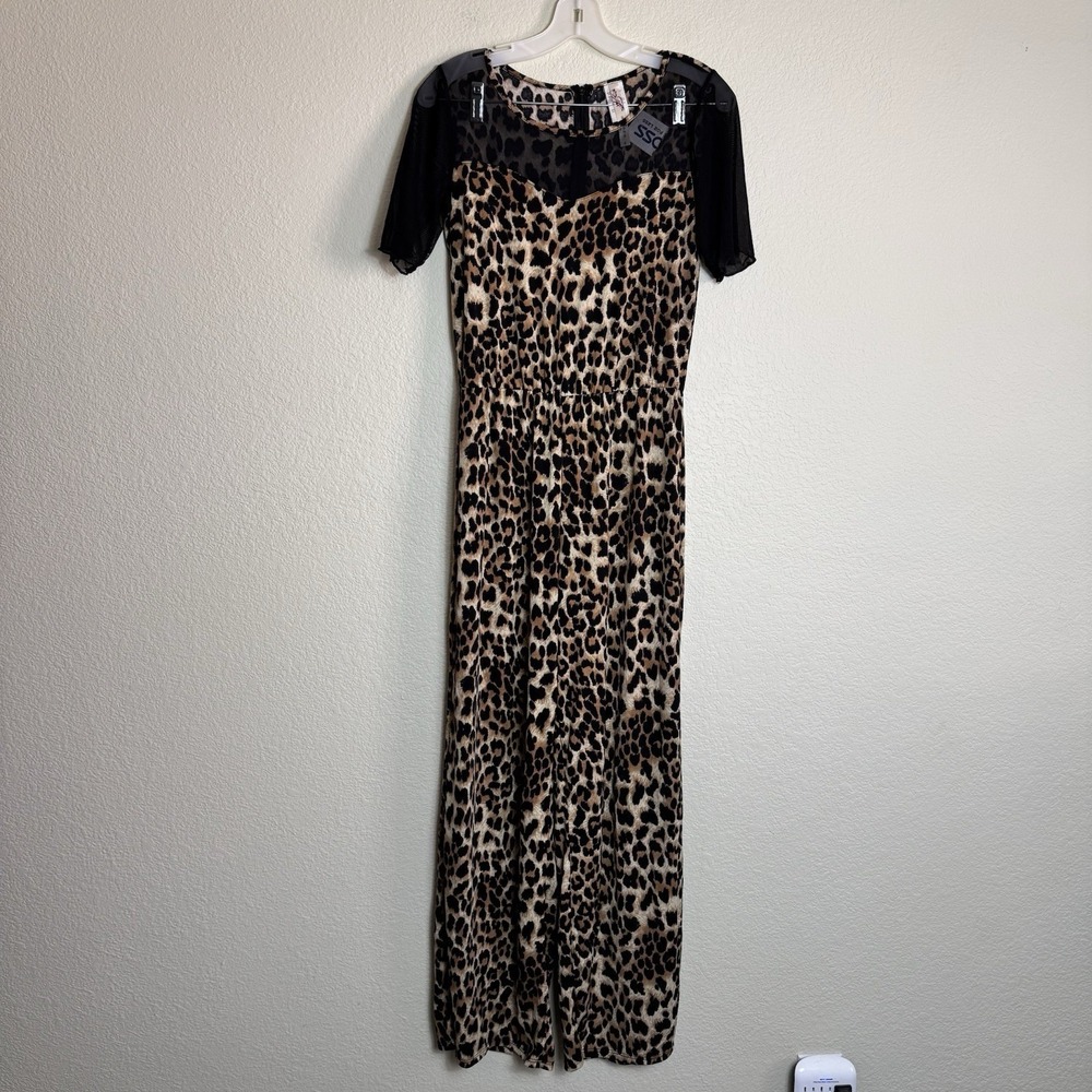 Andrea Missy NWT Jumpsuit Size S Animal Print Stretch Back Zip Short Sleeves